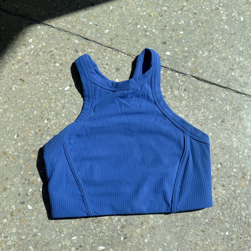 Lululemon Nulu Ripped Yoga Bra Size 4 Wild Lilac